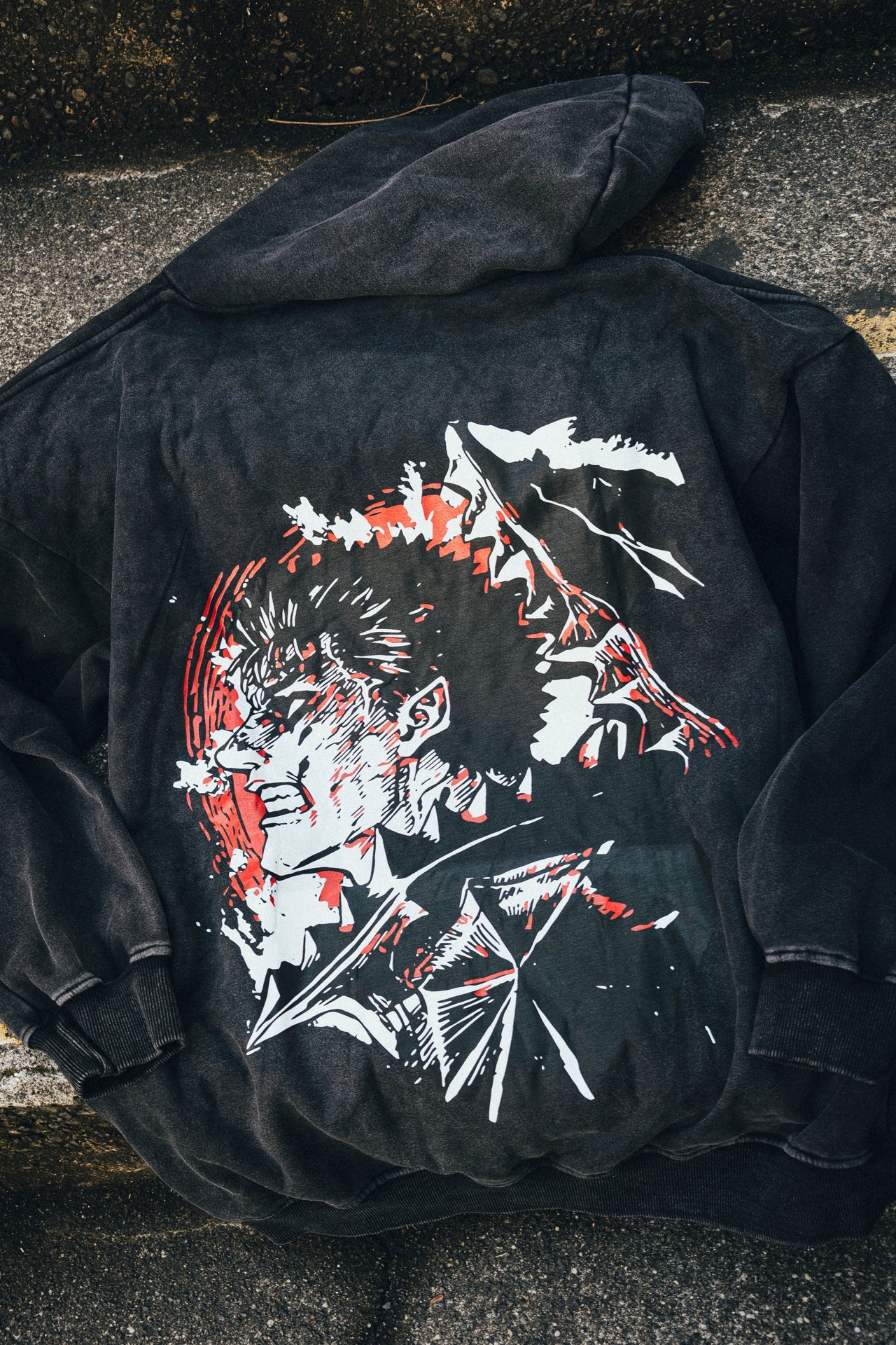 BERSERK GUTS VINTAGE HOODIE