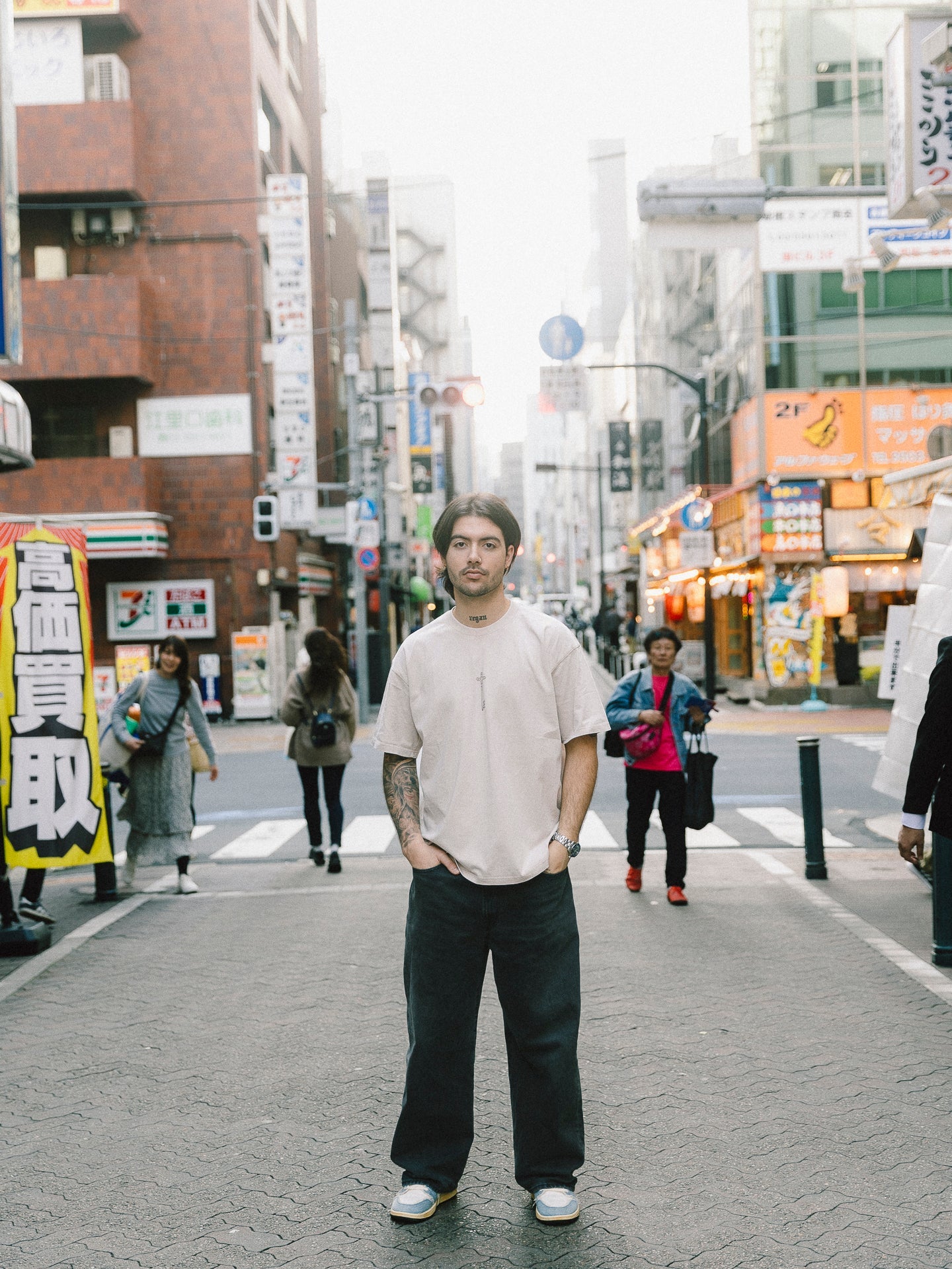 AoT 'Freedom' 2-Sided Vintage Tee